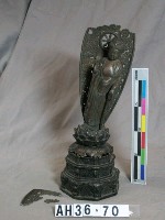 藏品(阿彌陀佛立像背光)的圖片